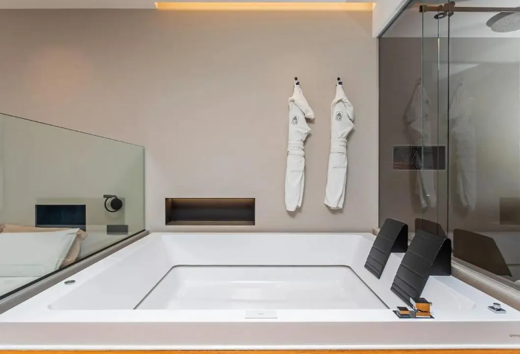 Bed & Breakfast Zoe Luxury Suites Catania Italy